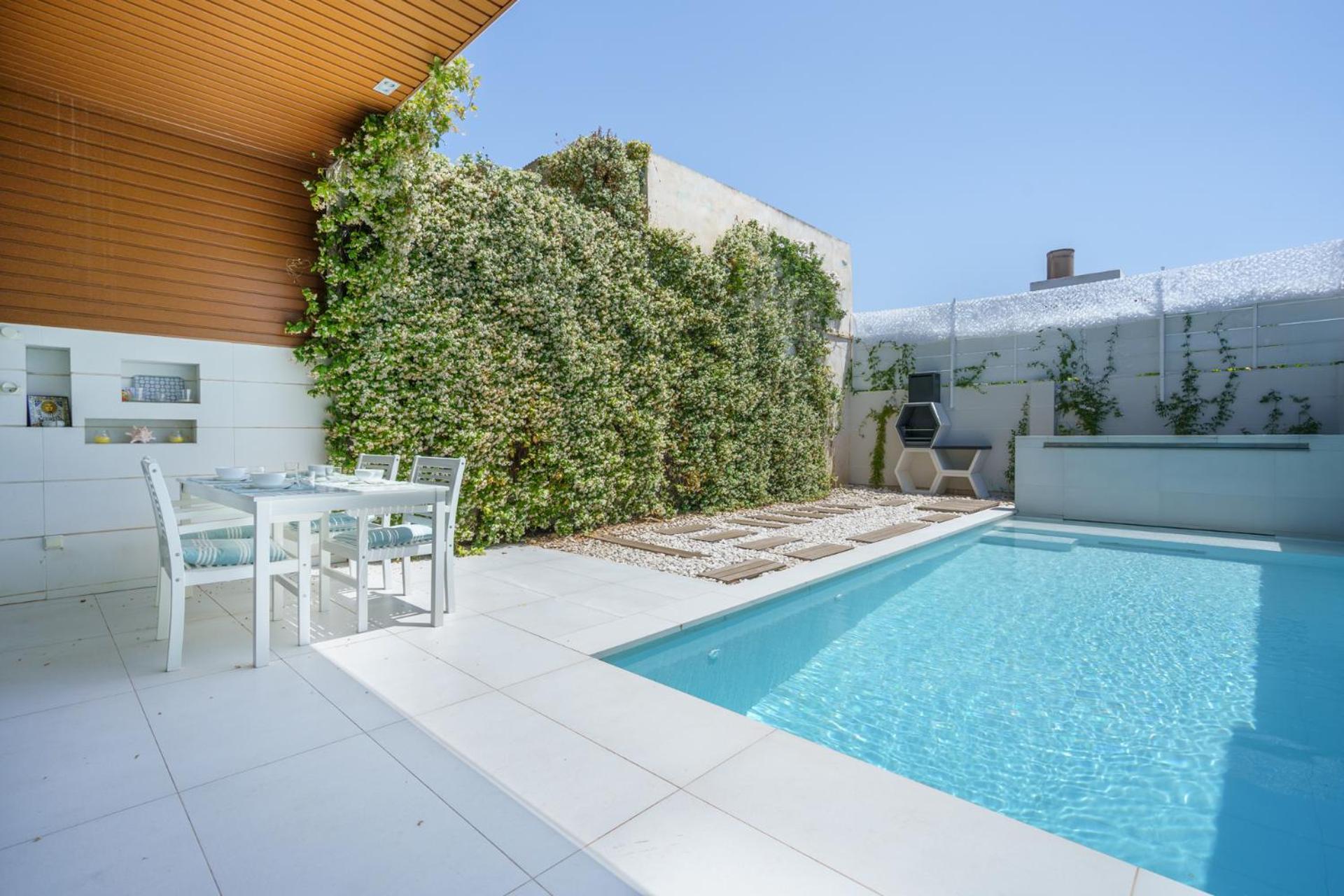 House In With Private Swimming Pool Dom wakacyjny *
